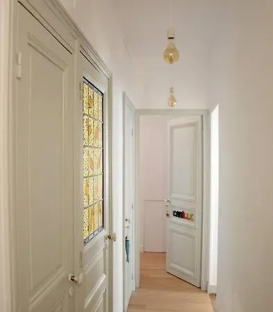 Center - 2 Bedrooms Апартаменты