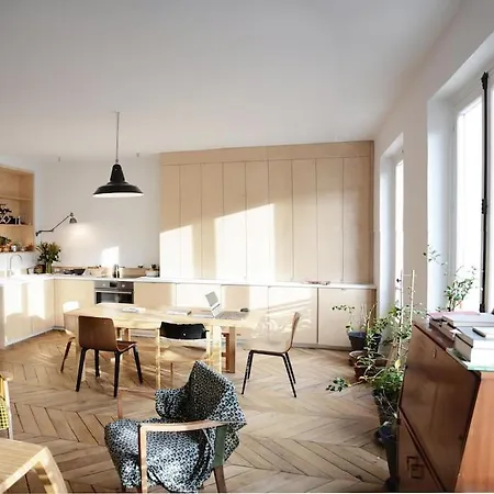 Apartment Center - 2 Bedrooms
